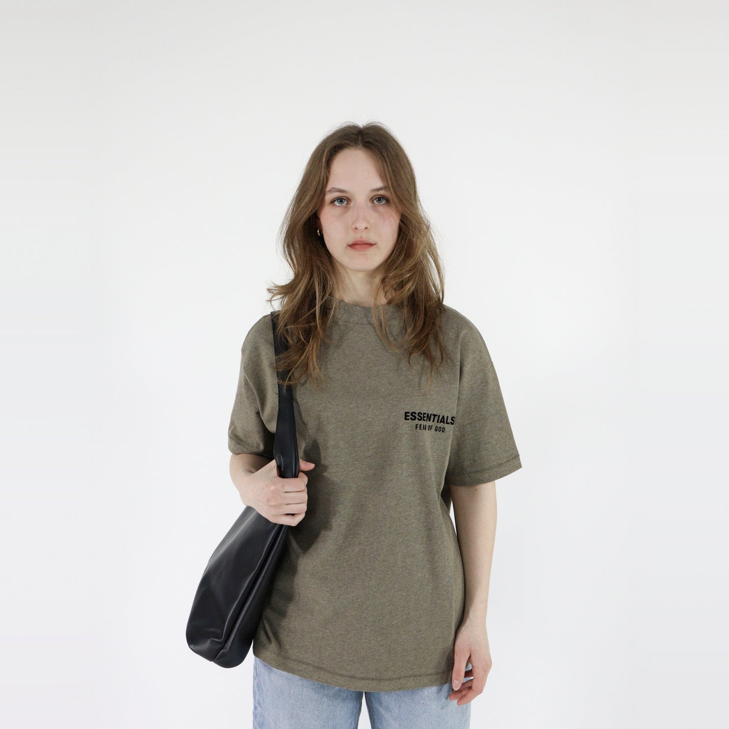 Fear of God Essentials S25 T-Shirt Homestead Heather - PIKASTORE-Clothing-Fear of God-pikastore.cz