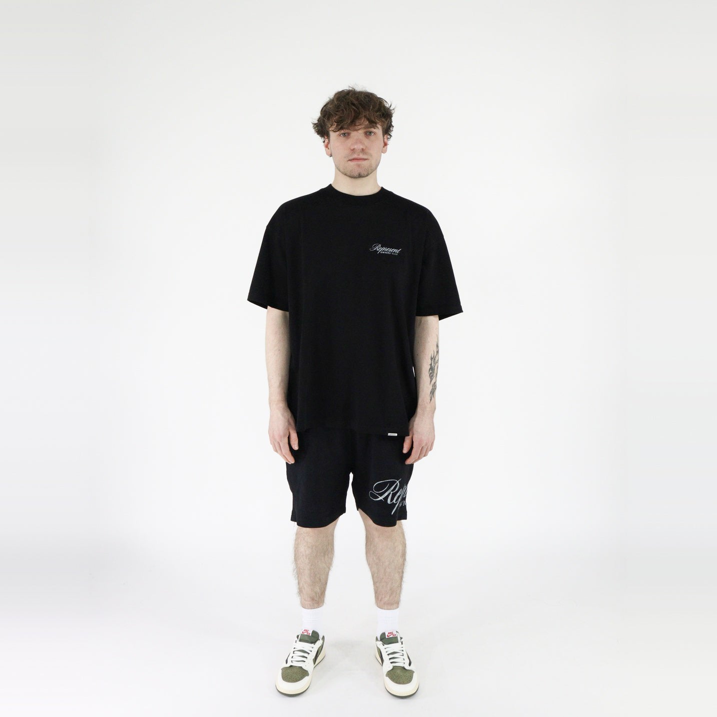 Represent Owners Club Script T-Shirt Black-Clothing-Represent-pikastore.cz