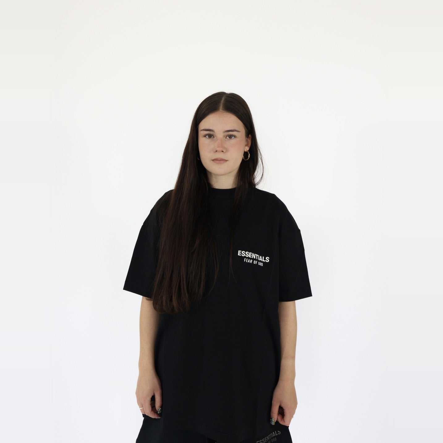 Fear of God Essentials S25 T-Shirt Jet Black - PIKASTORE-Clothing-Fear of God-pikastore.cz