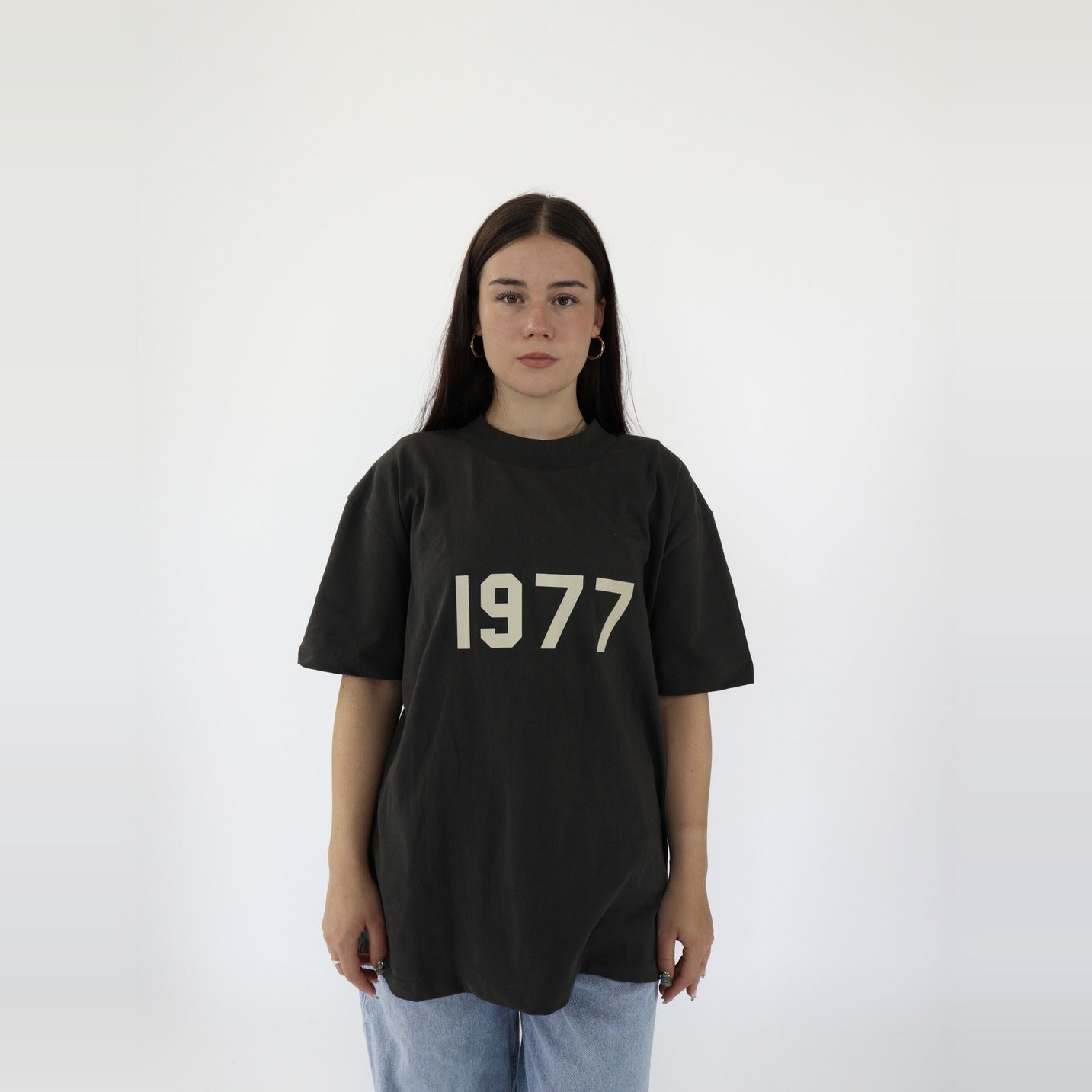 Fear of God Essentials S22 1977 Tee Iron-Clothing-Fear of God-pikastore.cz