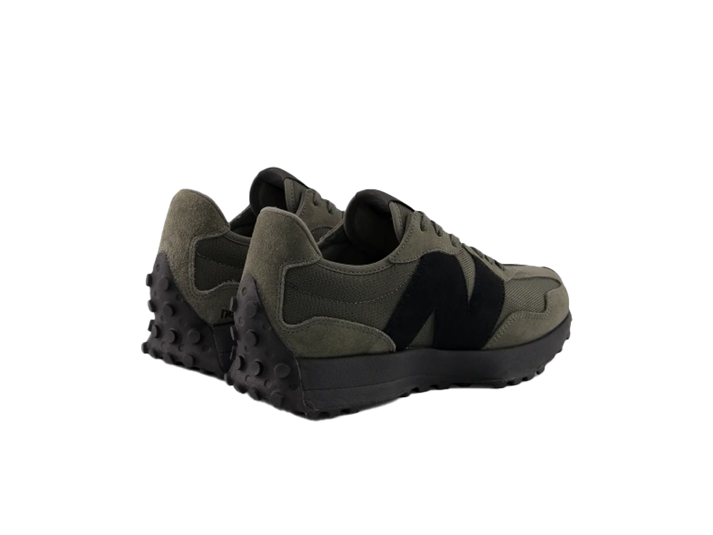 New Balance 327 Tornado Black – tenisky – fotka 4 z 5