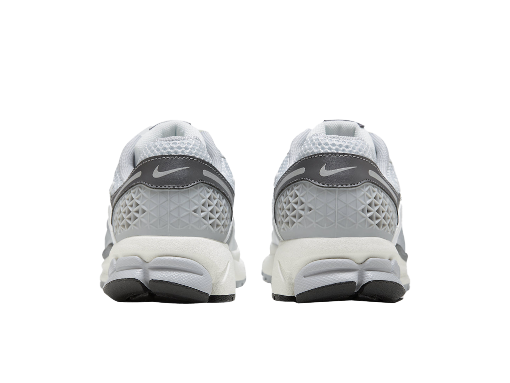 Nike Wmns Zoom Vomero 5 Wolf Grey Cool Grey-Nike-pikastore.cz