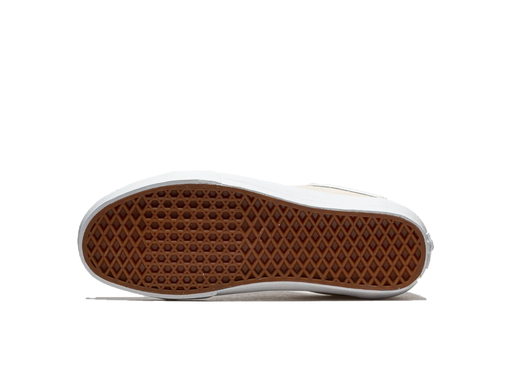 Vans Old Skool V VLT LX Eco Suede - True White-Vans-pikastore.cz