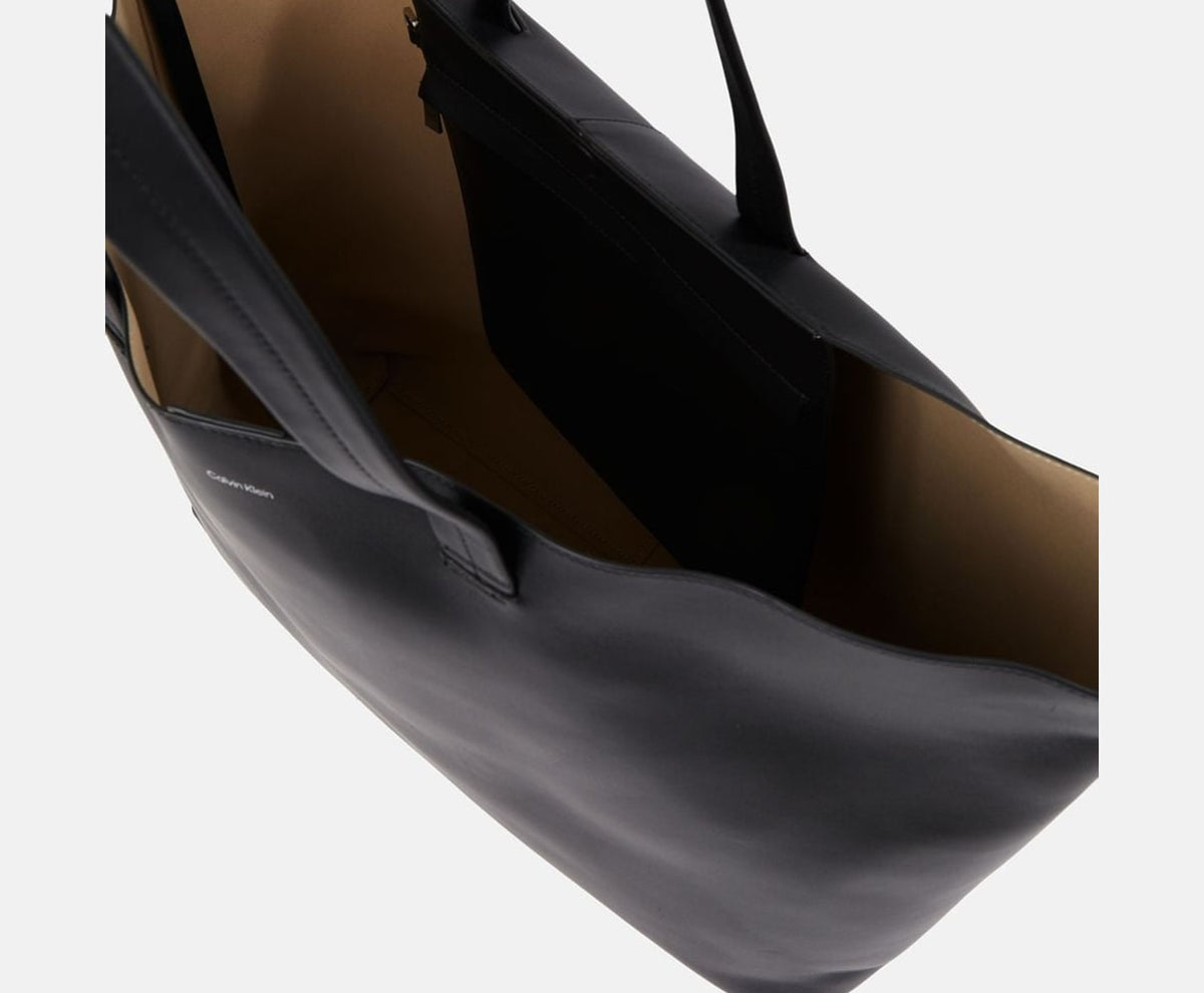 Calvin Klein Leather tote bag Black – taske – foto 3 af 5