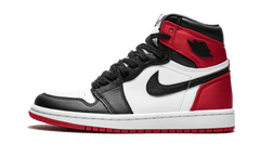 Nike Wmns Air Jordan 1 Retro High Satin Black Toe 