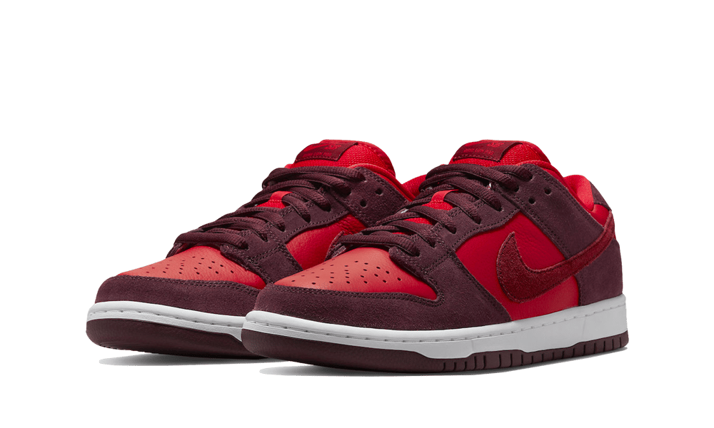 Nike SB Dunk Low Cherry-sneakers-Nike-pikastore.cz