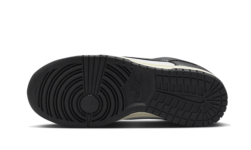 Nike Dunk Low Vintage Panda (Women's)-sneakers-Nike-pikastore.cz