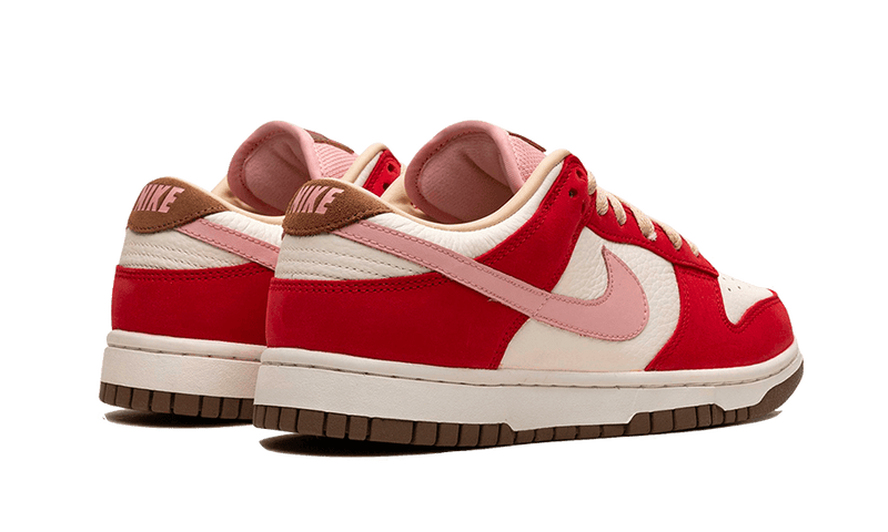 Nike Wmns Dunk Low Bacon-Nike-pikastore.cz