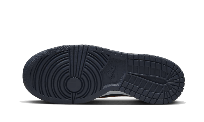 Nike Dunk Low SE Copper Swoosh (GS)-sneakers-Nike-pikastore.cz