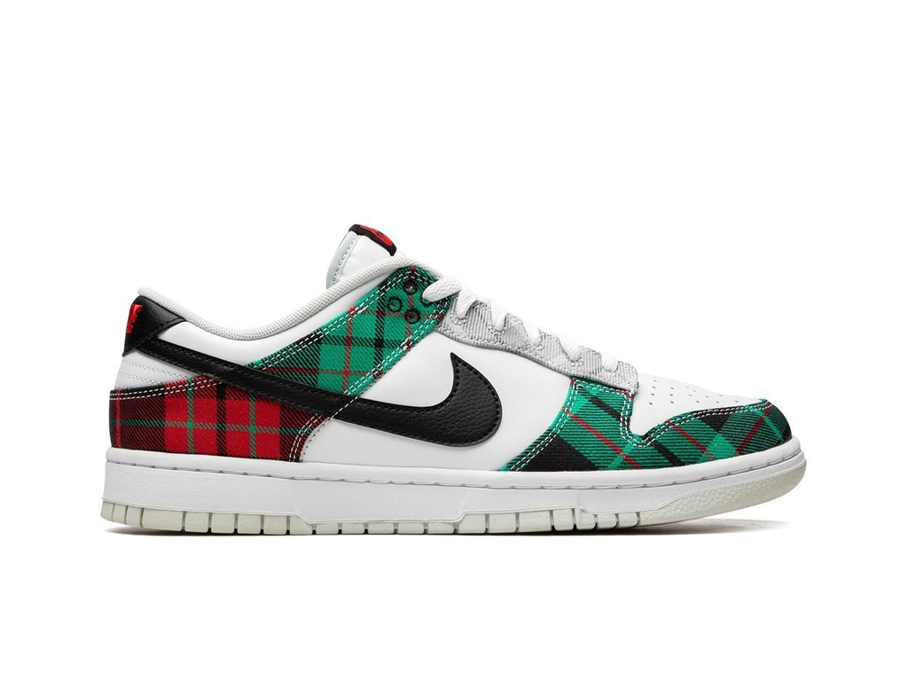 Nike Dunk Low Tartan Plaid