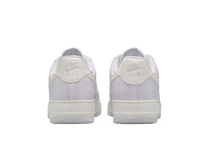 Nike Wmns Air Force 1 07 SE Barely Grape