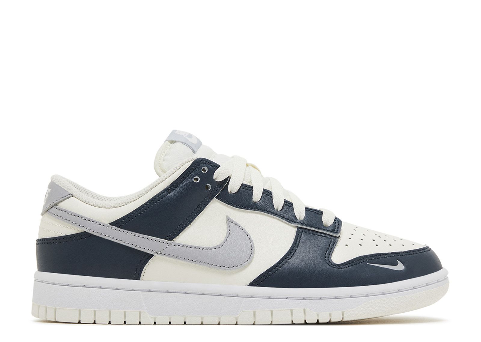 Wmns Dunk Low Sail Armory Navy-Nike-pikastore.cz