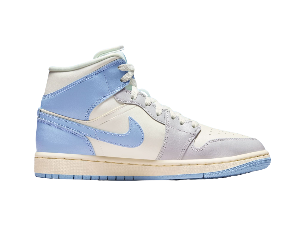 Air Jordan Jordan 1 Mid Psychic Blue Sail Coconut Milk (Women's) – tenisky – fotka 3 z 5