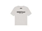 Fear of God Essentials S22 T-Shirt Light Oatmeal - PIKASTORE-Fear of God-pikastore.cz