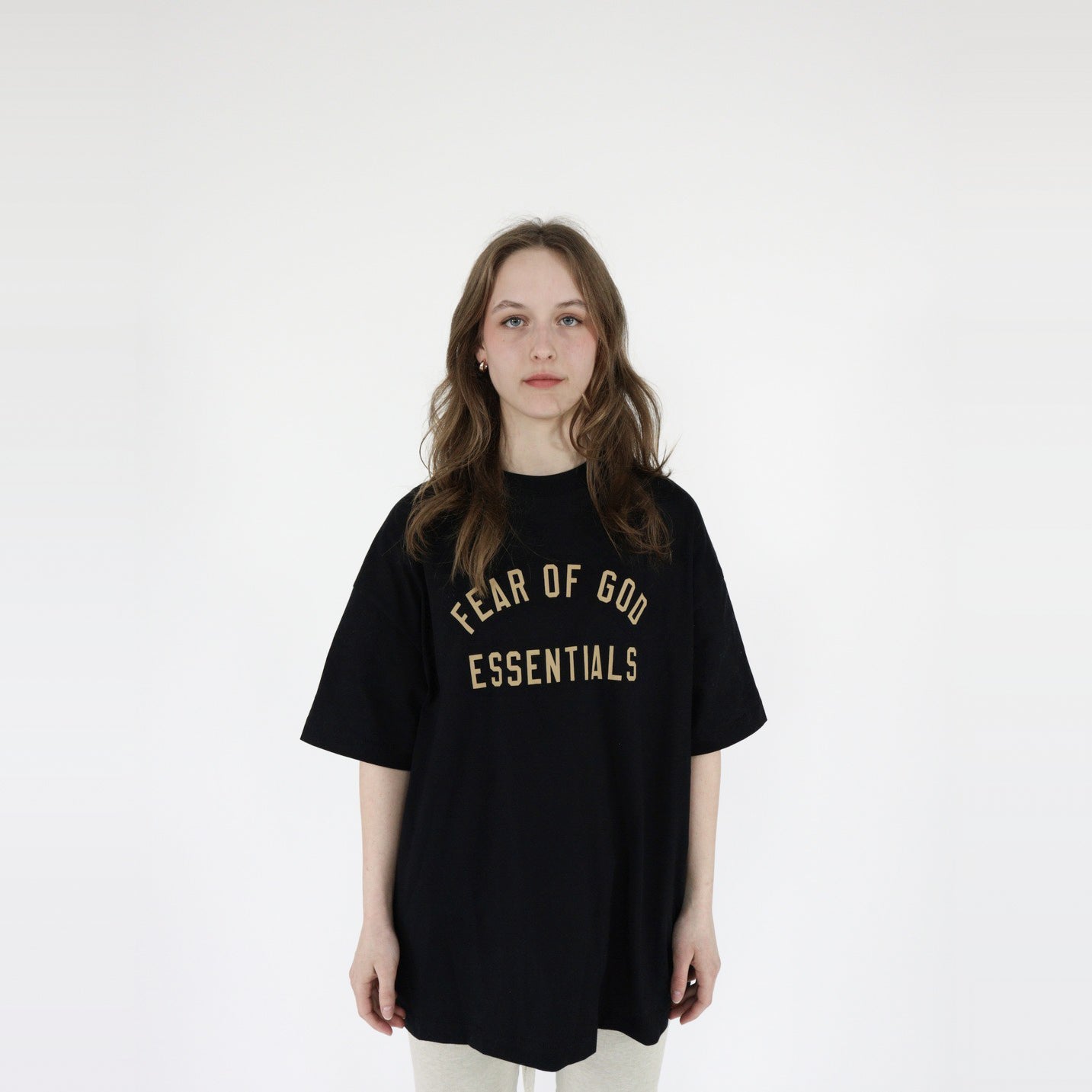Fear of God Essentials Jersey S24 Crewneck T-Shirt Black - PIKASTORE-Clothing-Fear of God-pikastore.cz