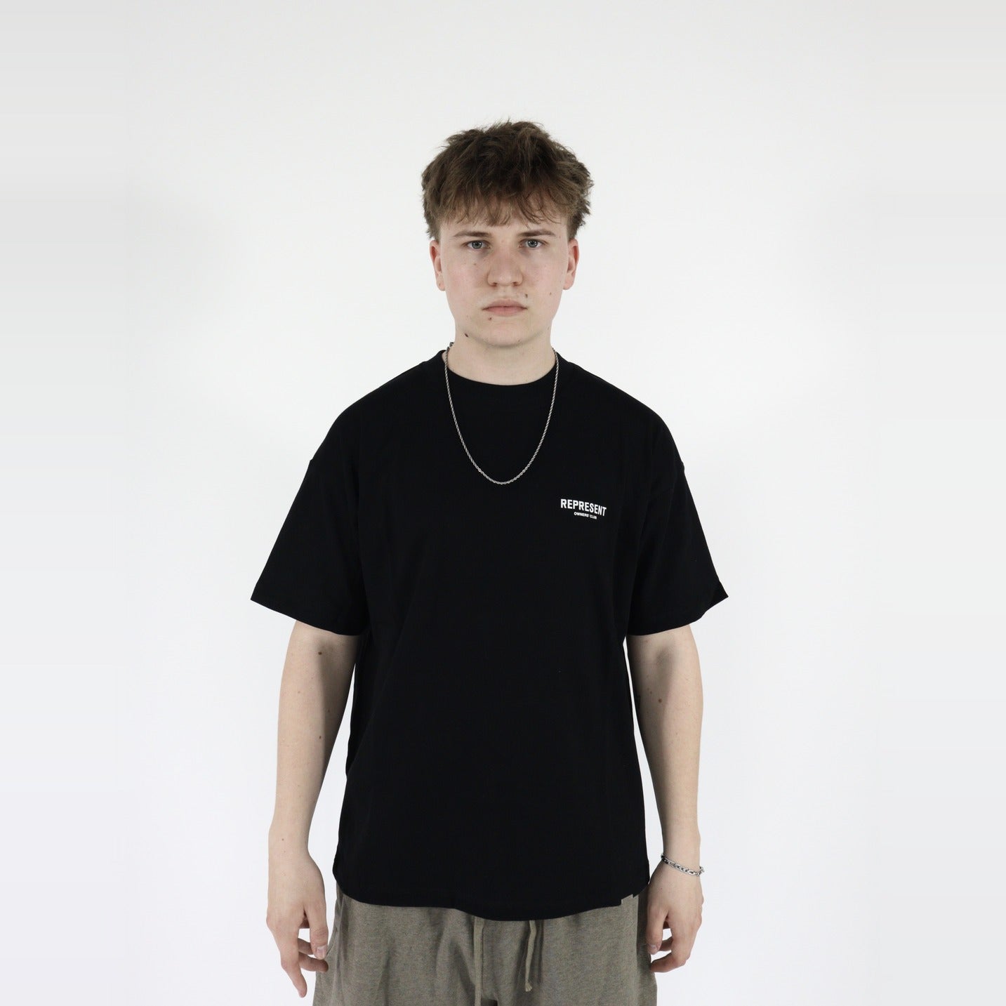 Represent Owners Club T-Shirt Black-Clothing-Represent-pikastore.cz