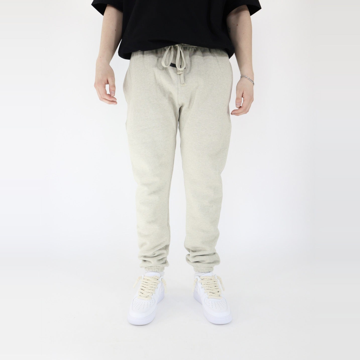 Fear of God Essentials S25 Sweatpants Heather Stone-Clothing-Fear of God-pikastore.cz