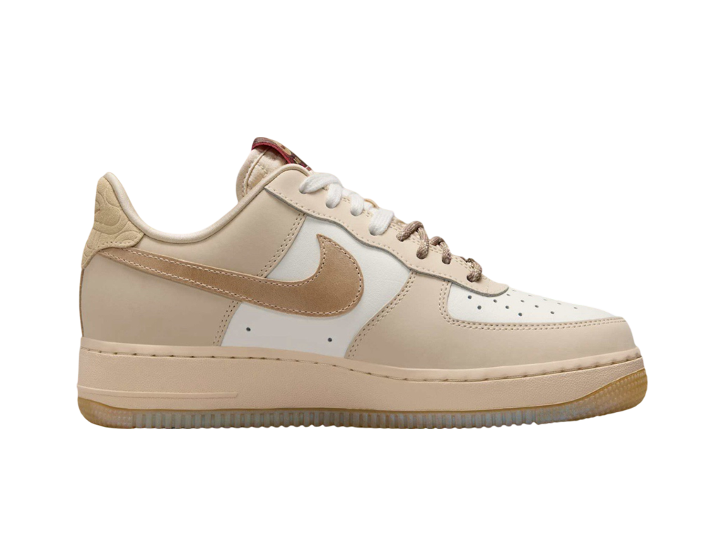 Nike Womens Air Force 1 07 LX Year of the Snake – tenisky – fotka 3 z 5