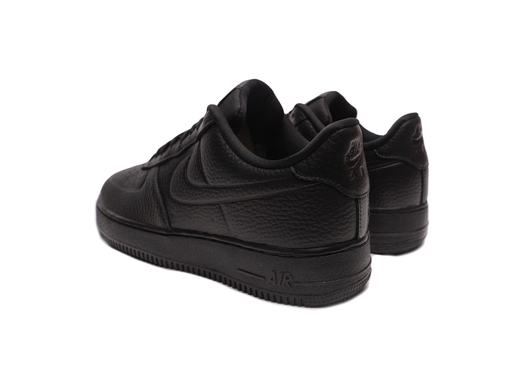 Nike Air Force 1 Low '07 Pro-Tech Waterproof Triple Black-sneakers-Nike-pikastore.cz