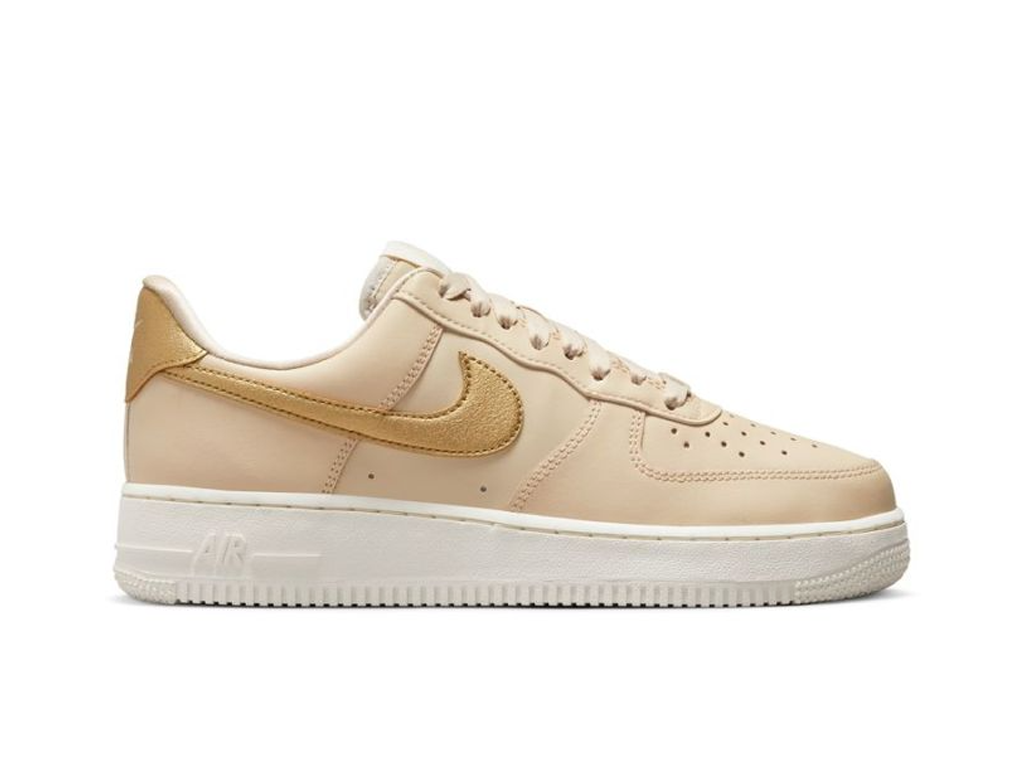 Nike Air Force 1 Low '07 Sanddrift Metallic Gold (Women's)-sneakers-Nike-pikastore.cz