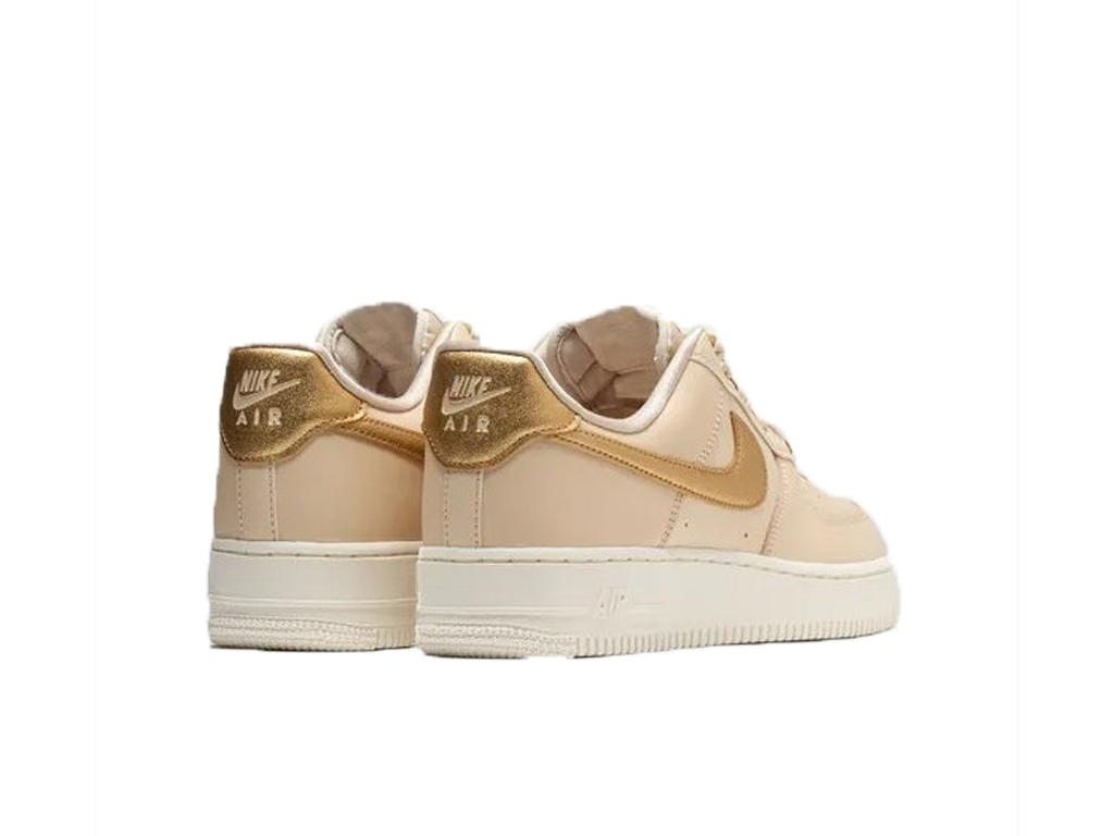 Nike Air Force 1 Low '07 Sanddrift Metallic Gold (Women's)-sneakers-Nike-pikastore.cz