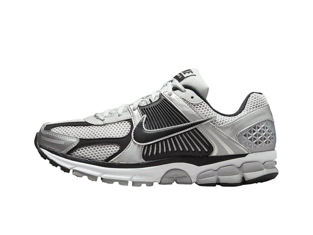 Nike Air Zoom Vomero 5 Metallic Silver Black-Nike-pikastore.cz