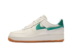 Nike Wmns Air Force 1 07 LXX Vandalized