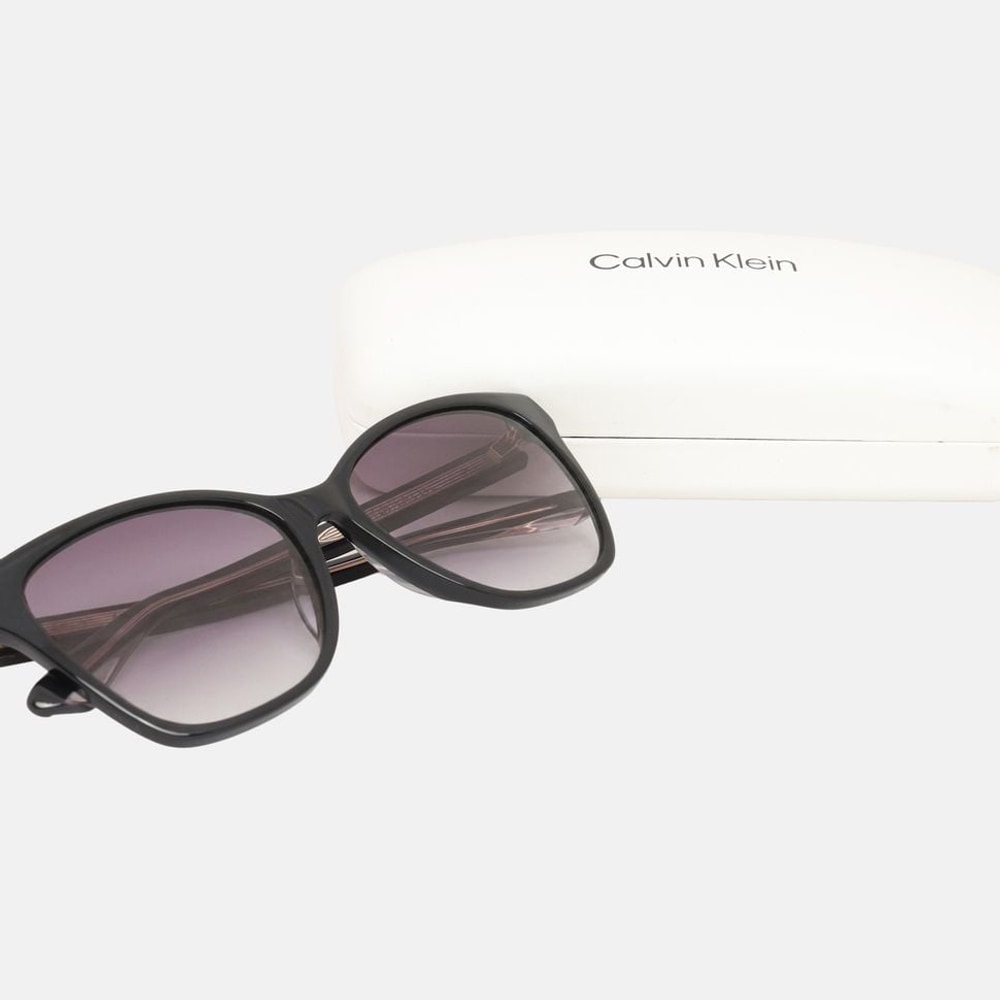 Calvin Klein Sunglasses Black – lunettes – photo 3 sur 4