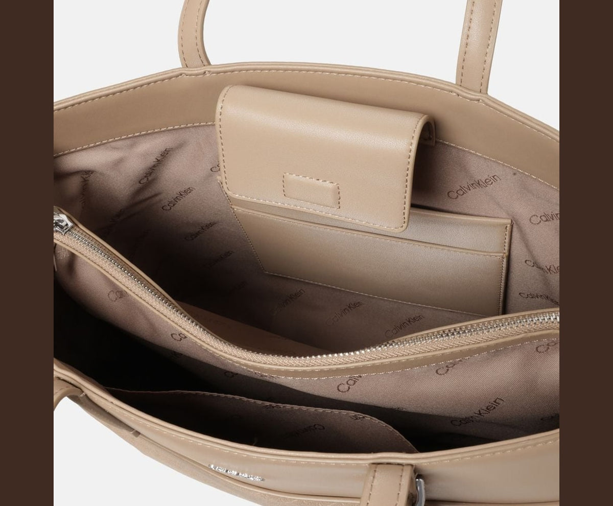 Calvin Klein Shopper Beige – doplňky – fotka 3 z 5