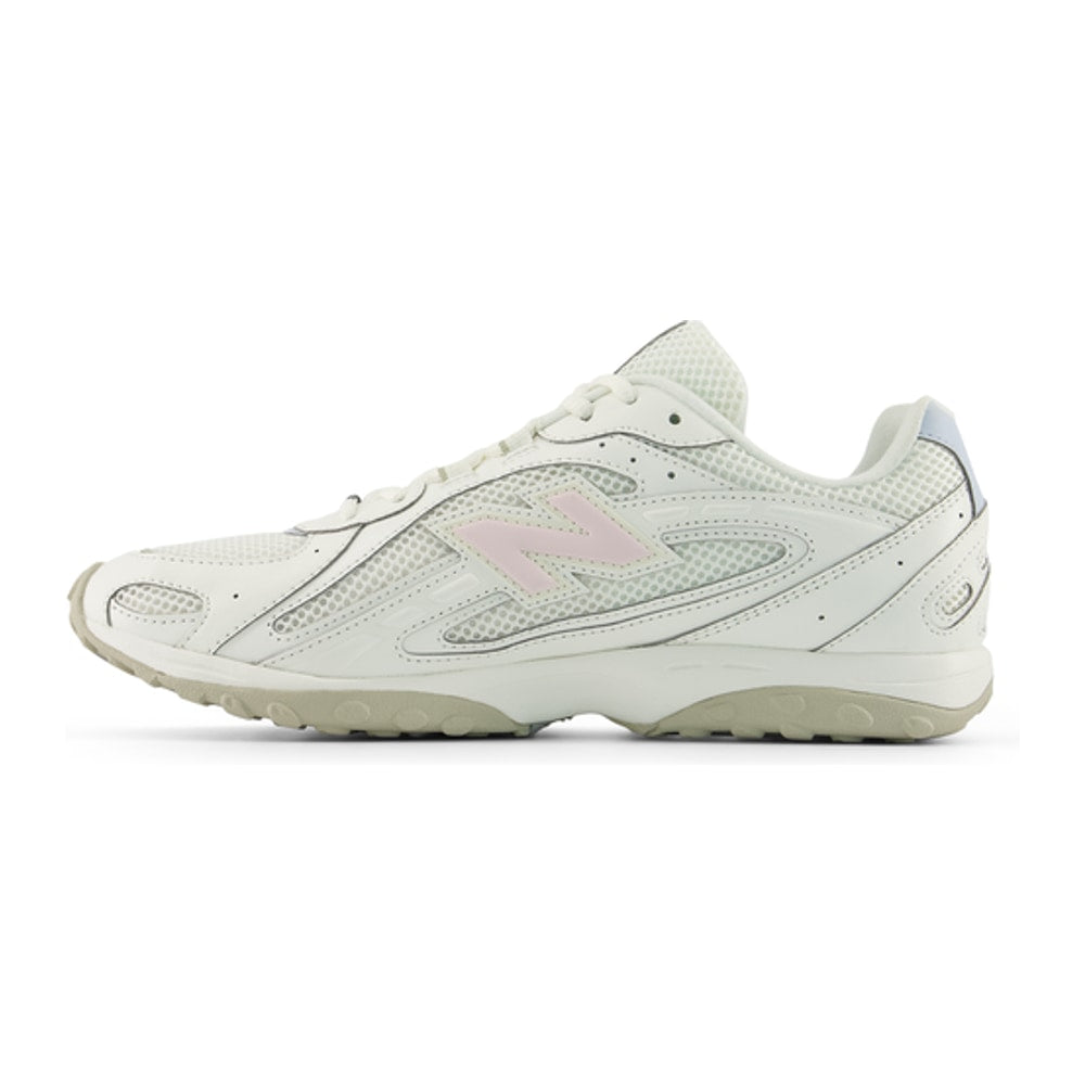 New Balance 204L Beige – shoes