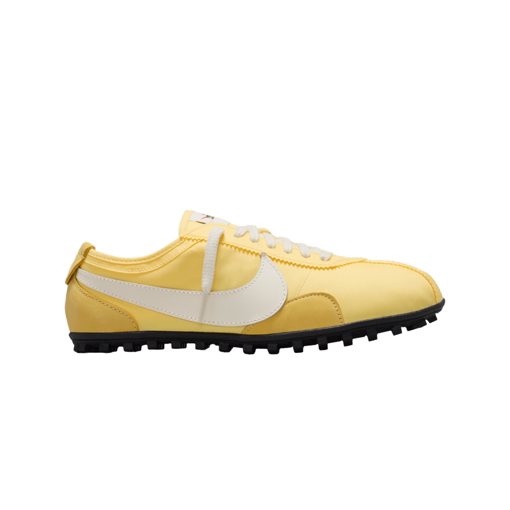 Nike Wmns Moon OG Soft Yellow – маратонки, оранжев