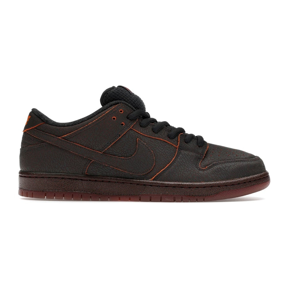 Nike Dunk SB Low Krampus – boty, červená